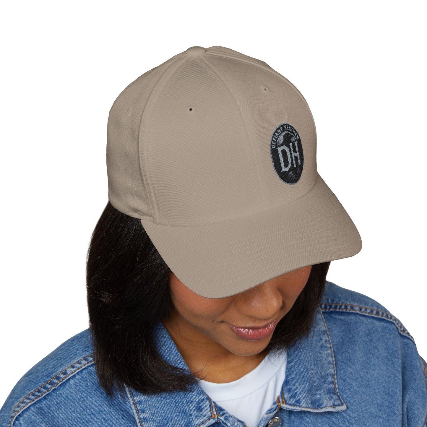 DH Raven Flexfit Cap — Premium Closed‑Back Baseball Hat