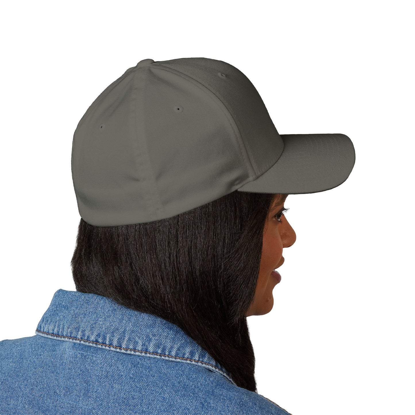 DH Raven Flexfit Cap — Premium Closed‑Back Baseball Hat